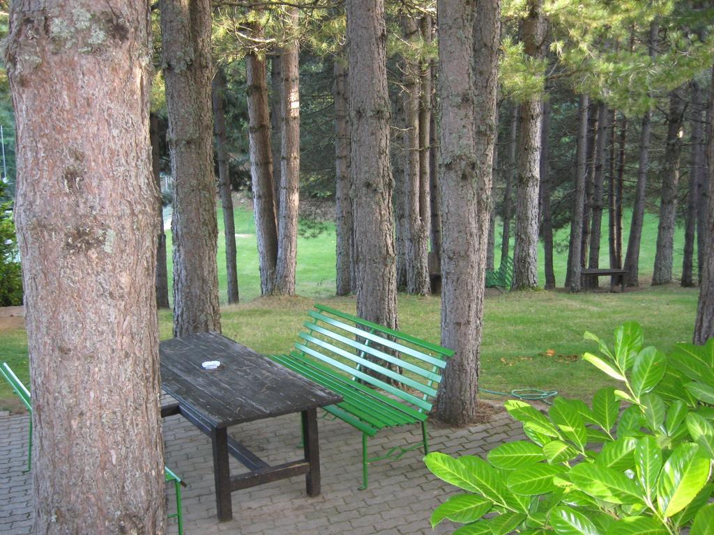 Ferienwohnung Le Tre Rose Montagna Camigliatello Silano Zimmer foto