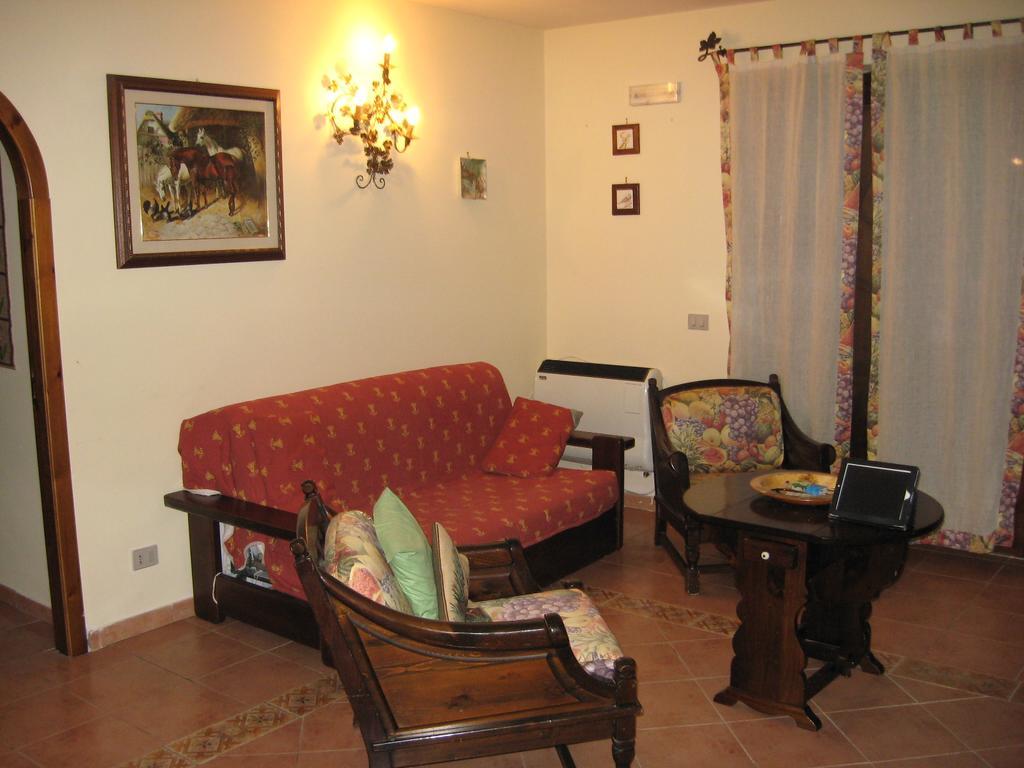 Ferienwohnung Le Tre Rose Montagna Camigliatello Silano Exterior foto