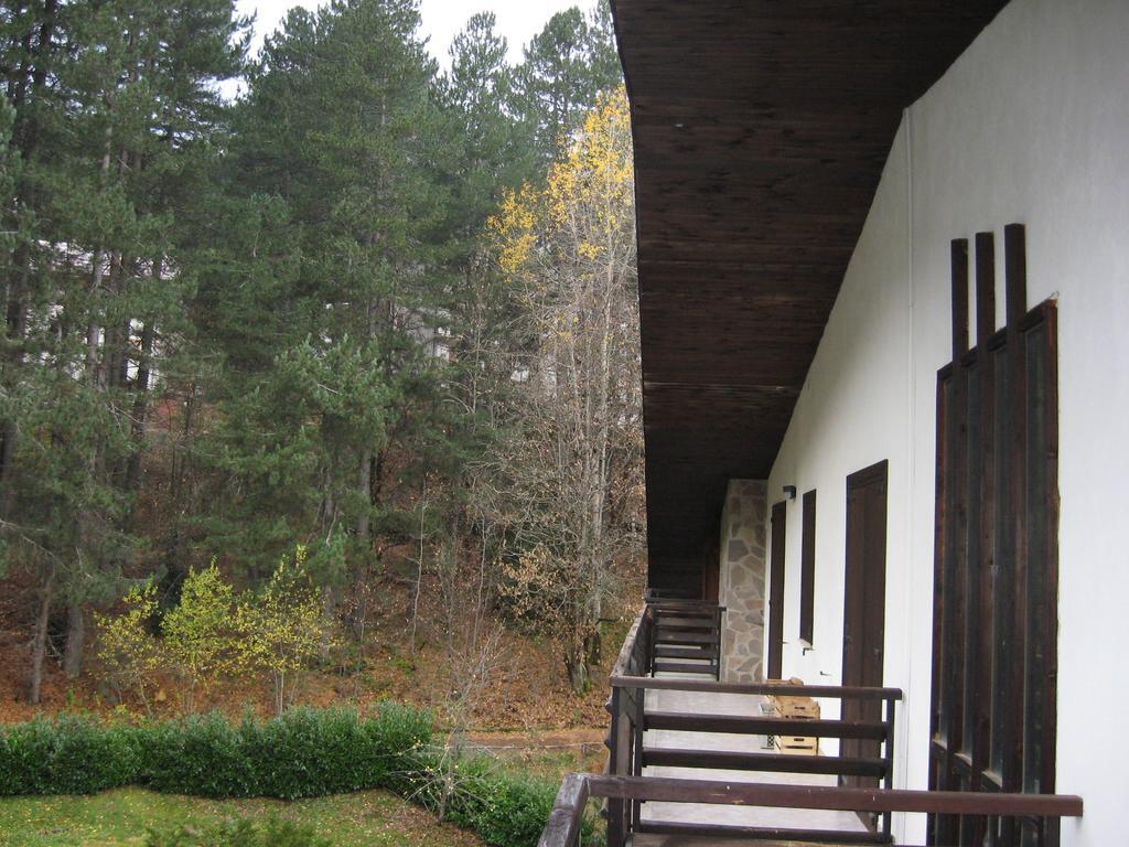 Ferienwohnung Le Tre Rose Montagna Camigliatello Silano Exterior foto