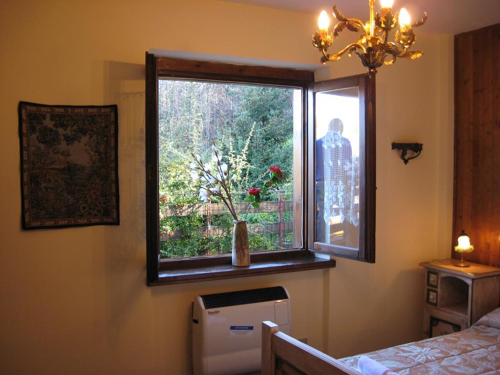 Ferienwohnung Le Tre Rose Montagna Camigliatello Silano Exterior foto